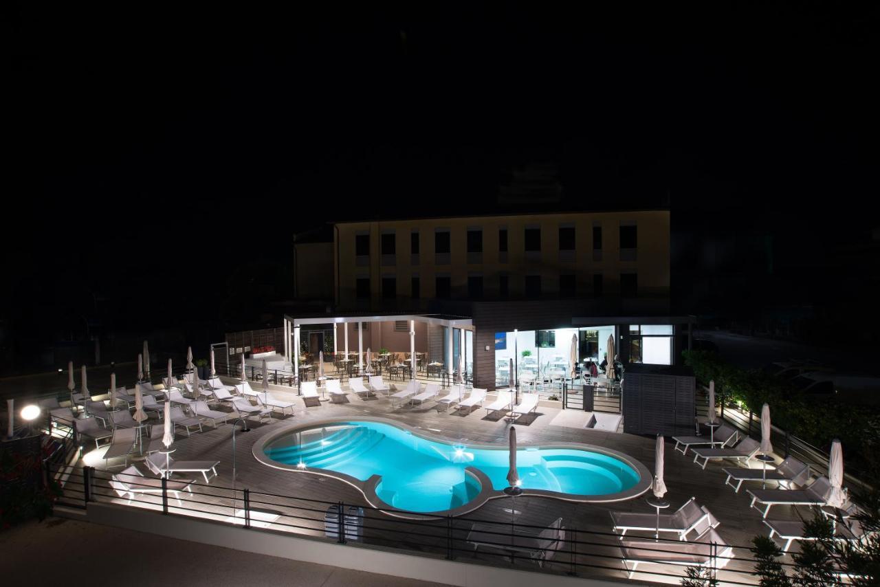 Hotel Ristorante Dante Torgiano Exteriér fotografie