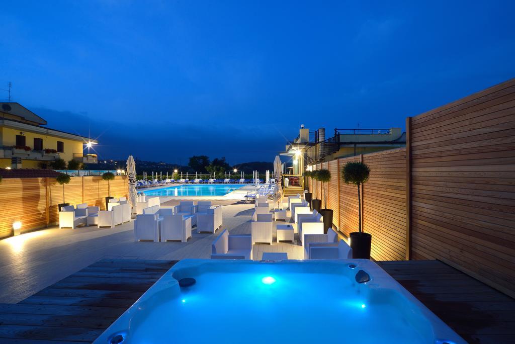 Hotel Ristorante Dante Torgiano Exteriér fotografie